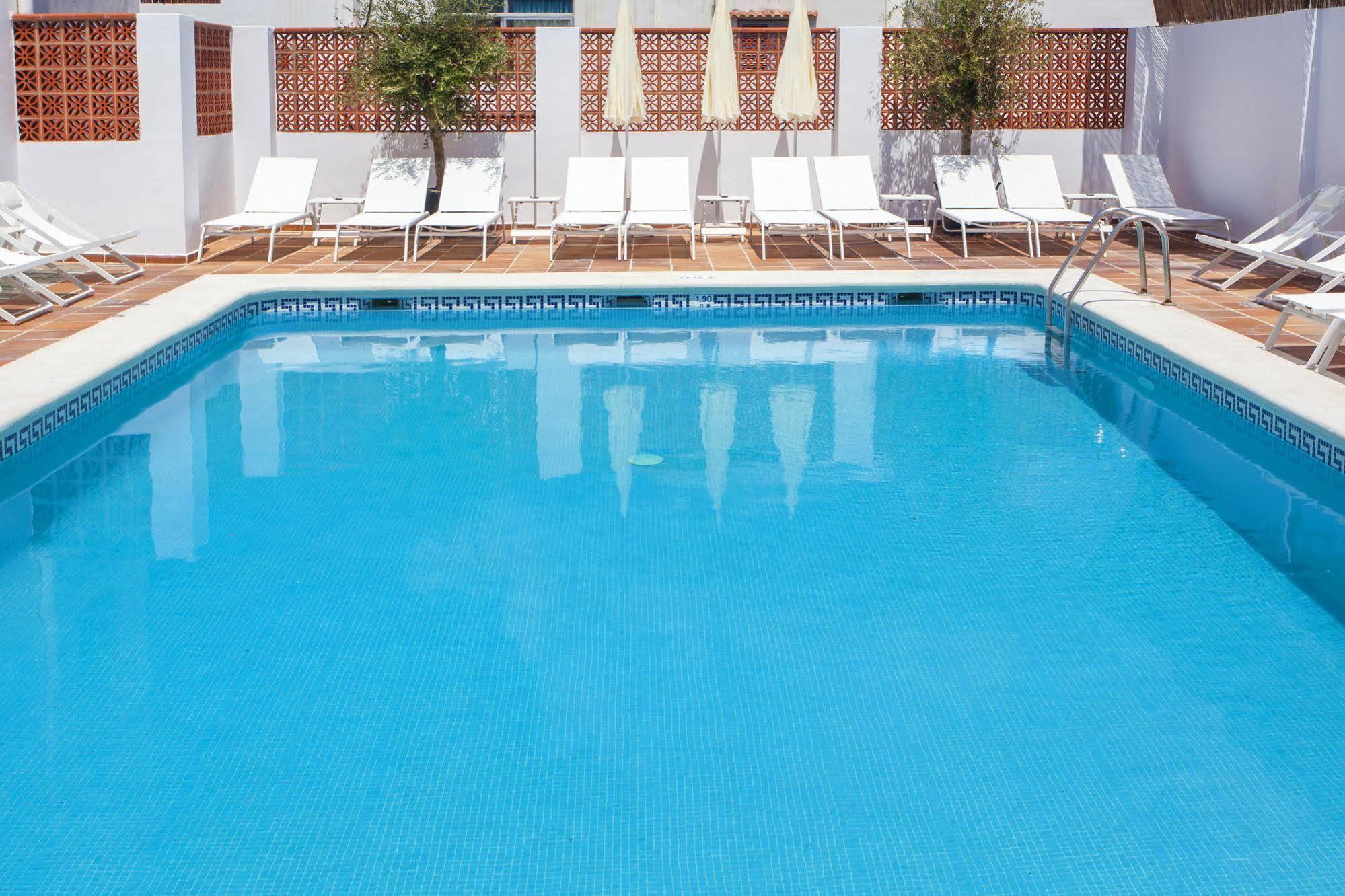 Can Beia Hostal Boutique (Adults Only) Sant Antoni de Portmany Екстериор снимка