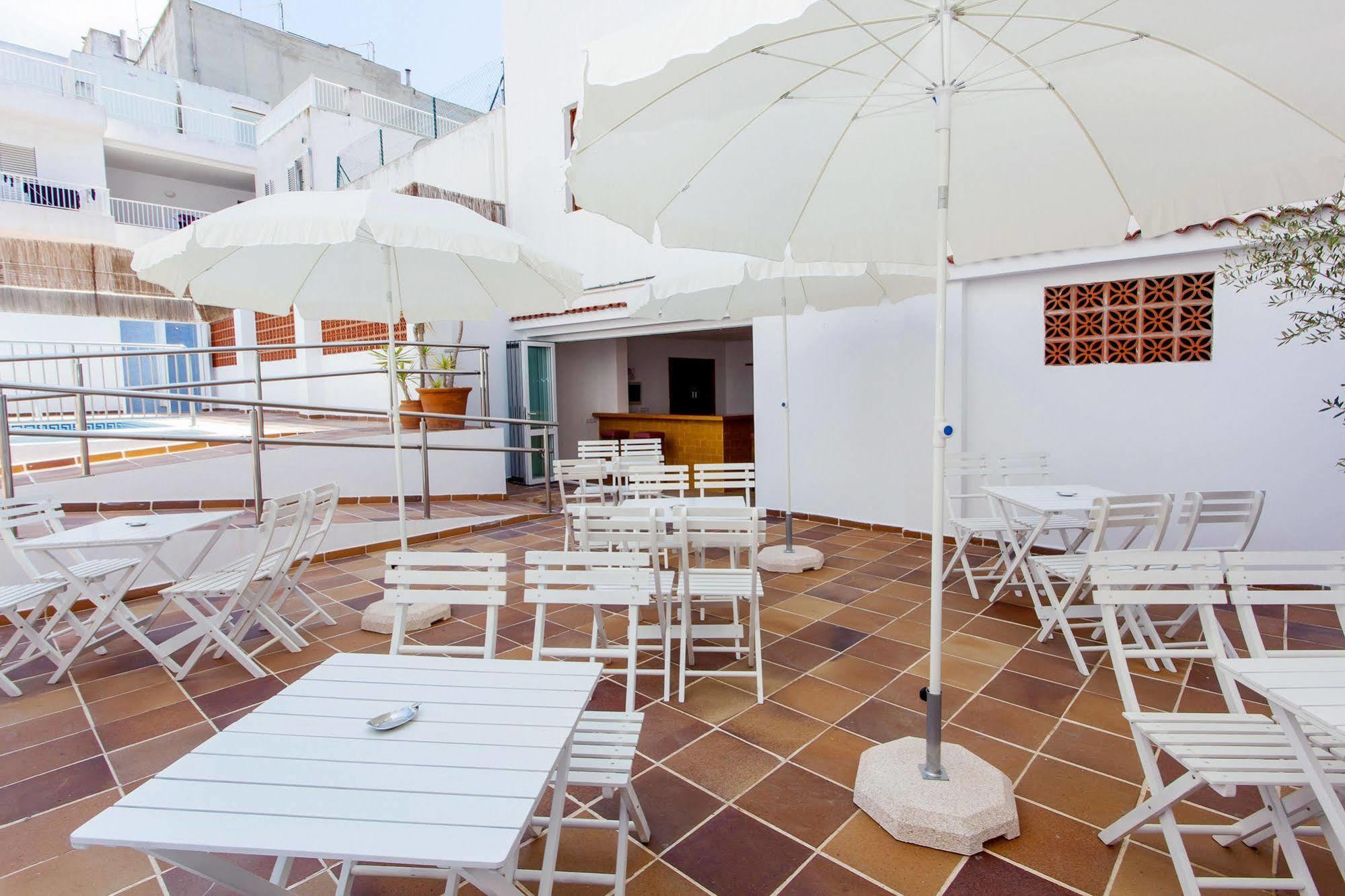 Can Beia Hostal Boutique (Adults Only) Sant Antoni de Portmany Екстериор снимка